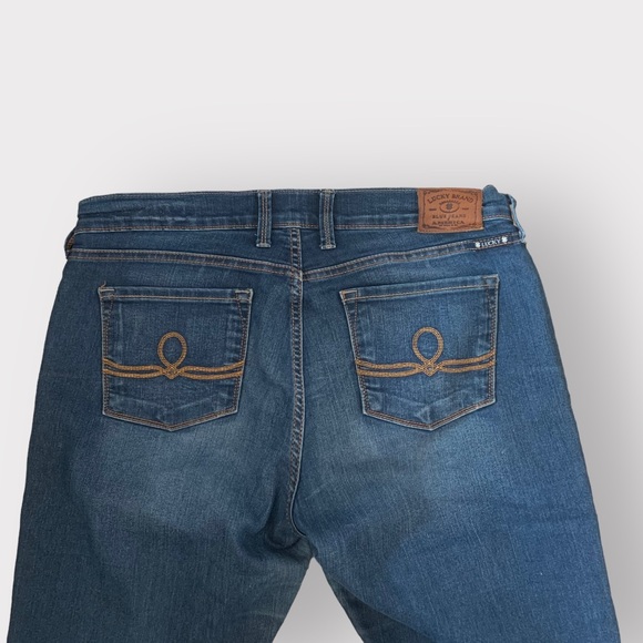 Lucky Brand dark wash Sophia bootcut flare jeans size 10 (27”) x 30” - Picture 6 of 10